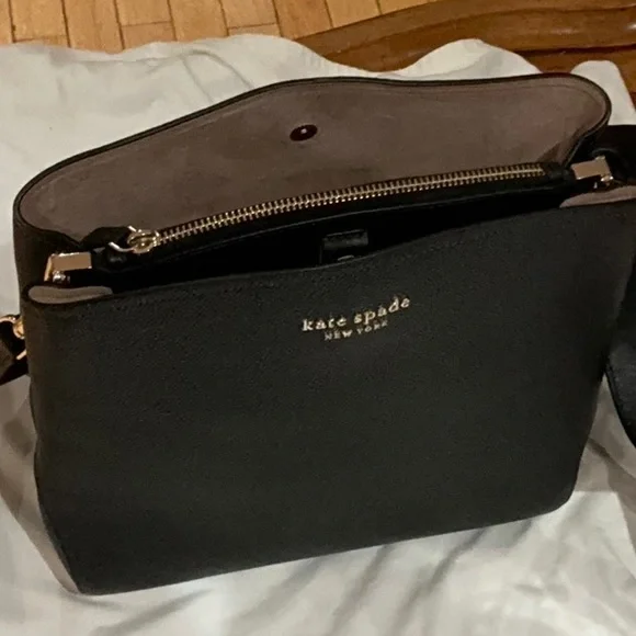Kate Spade Black Shoulder Bag pebble leather.like new. this bag comes w! twilly - Picture 7 of 11